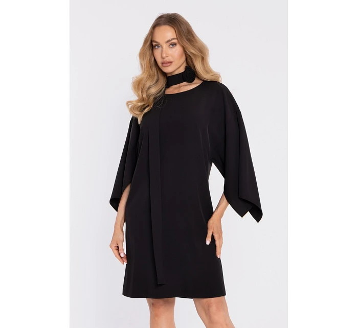 model 22040591 Šaty s ozdobnými širokými rukávy černé - Moe model 22040591 Šaty s ozdobnými širokými rukávy černé - Moe