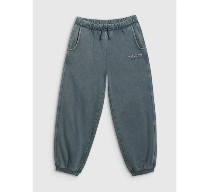 Chlapčenské tepláky joggers 4F 4FJRAW25TTROM1528-46S Chlapčenské tepláky joggers 4F 4FJRAW25TTROM1528-46S