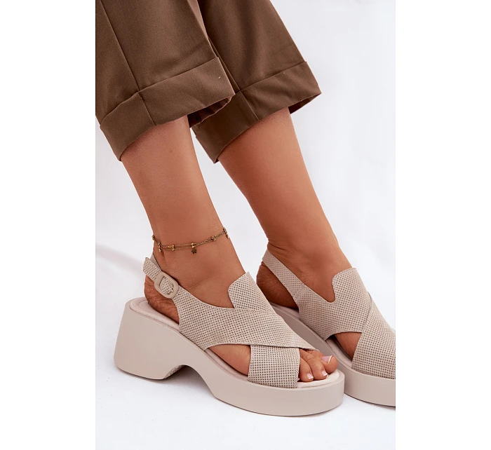 Kožené dámské sandály na platformě model 22100356 Béžové - S.Barski