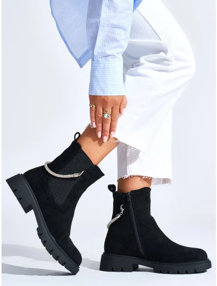 Klasické černé dámské kotníčkové boty platforma Klasické černé dámské kotníčkové boty platforma