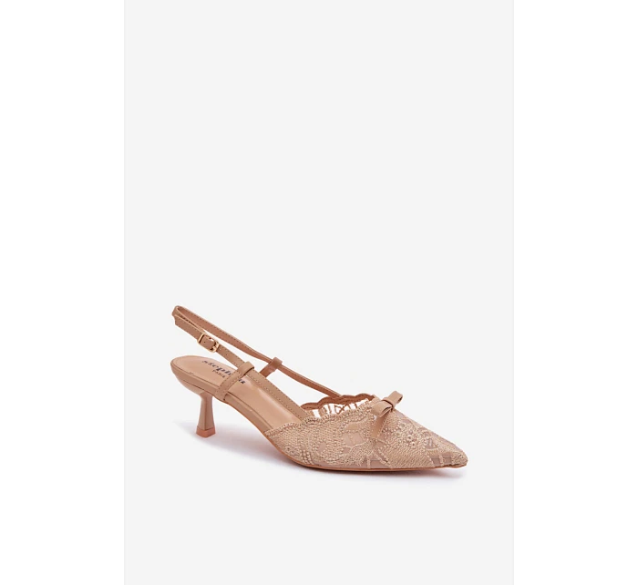 Sandále na podpätku model 226924 Vykročte štýlovo