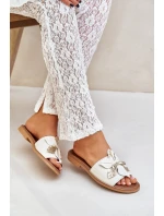 Klapki Z Ozdobą Skóra Naturalna Zazoo 3667 Białe Klapki Z Ozdobą Skóra Naturalna Zazoo 3667 Białe