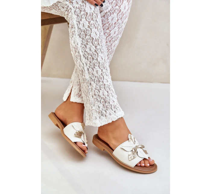 Klapki Z Ozdobą Skóra Naturalna Zazoo 3667 Białe Klapki Z Ozdobą Skóra Naturalna Zazoo 3667 Białe