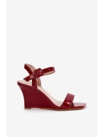Lakierowane Sandały Damskie Na Koturnie Bordowe Vliraya Lakierowane Sandały Damskie Na Koturnie Bordowe Vliraya