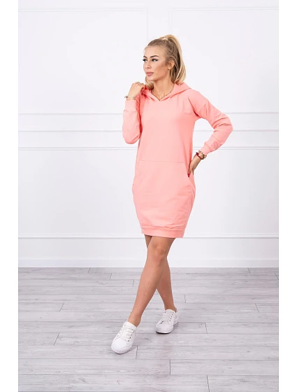 model 18744982 šaty s kapucí - K-Fashion