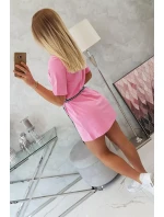 Šaty s ozdobným páskem světle růžové