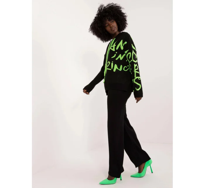 Čierno-zelený dvojdielny set - sveter s kapucňou a široké nohavice (1469)