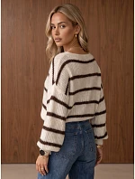 Sweter damski oversize w ecru model 22404927 - FashionStreet Sweter damski oversize w ecru model 22404927 - FashionStreet