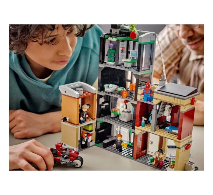 LEGO Marvel Super Heroes 76324 Spider-Man a Oscorp LEGO Marvel Super Heroes 76324 Spider-Man a Oscorp