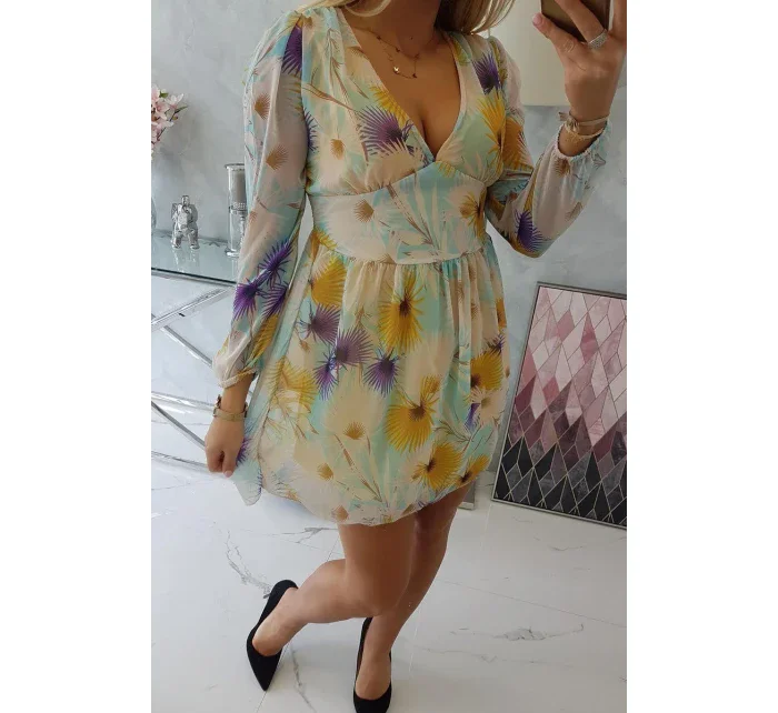 Vzdušné šaty s kvetinovým motívom žltej