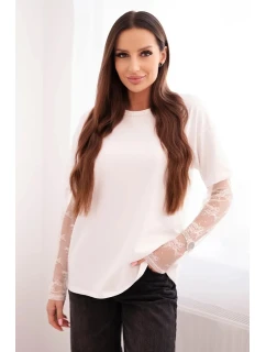 Dámska bavlnená blúzka s čipkovanými rukávmi biela