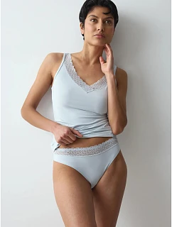 Dámske tangá Feel of Modal String Pearl Grey svetlosivé – TRIUMPH