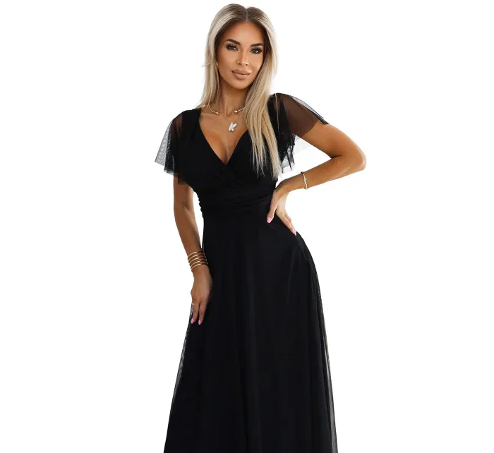 Černé dlouhé dámské šaty s výstřihem a krátkými rukávy model 20625782 - numoco basic Černé dlouhé dámské šaty s výstřihem a krátkými rukávy model 20625782 - numoco basic