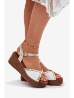 Sandały Damskie Na Koturnie S.Barski PL51-324 Biało-Złote Sandały Damskie Na Koturnie S.Barski PL51-324 Biało-Złote