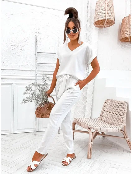 Dámska súprava vo farbe ecru s ľanom (751) Dámska súprava vo farbe ecru s ľanom (751)