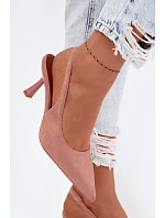 Dámské sandály na podpatku z imitace semiše Růžové model 22103215 - Boto