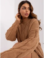 LC SK 1561 šaty.72P ťava