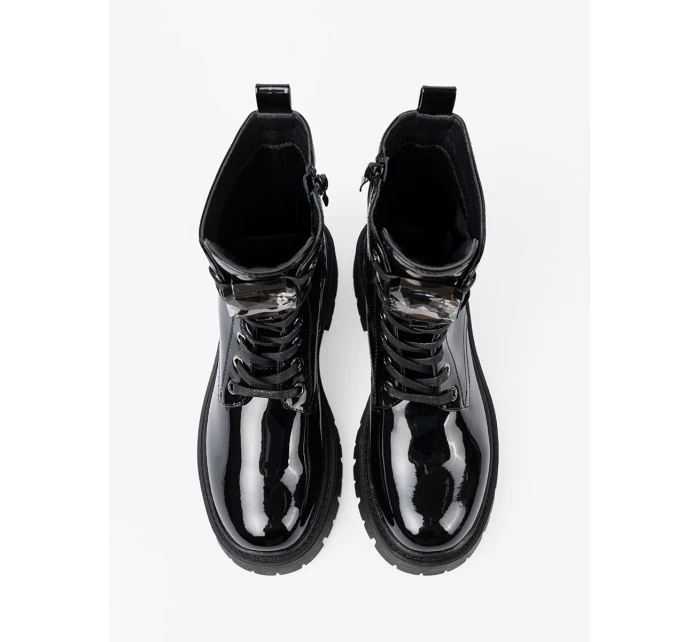 Pekné členkové topánky na platforme pre ženy Pekné členkové topánky na platforme pre ženy