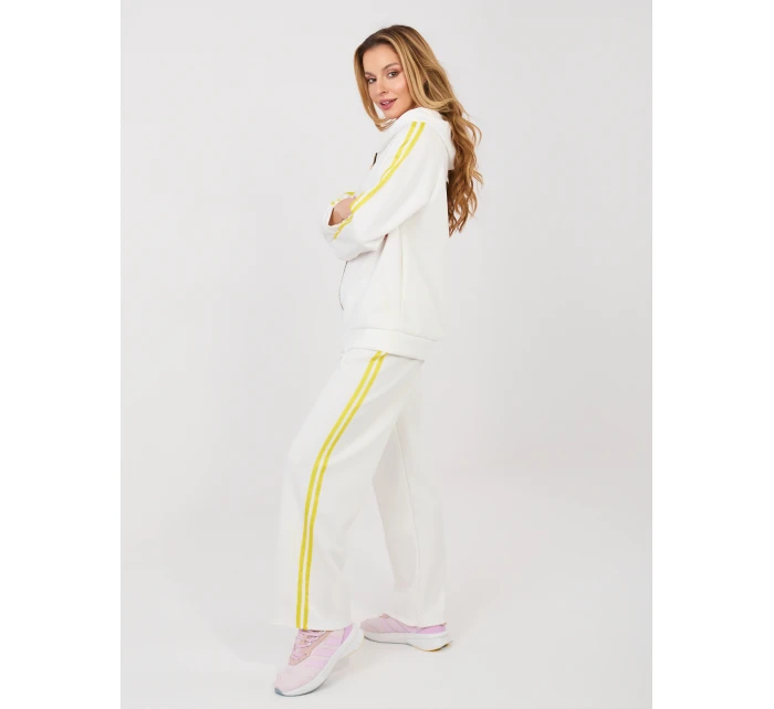 Komplet IT KMPL model 22013736 ecru - FPrice