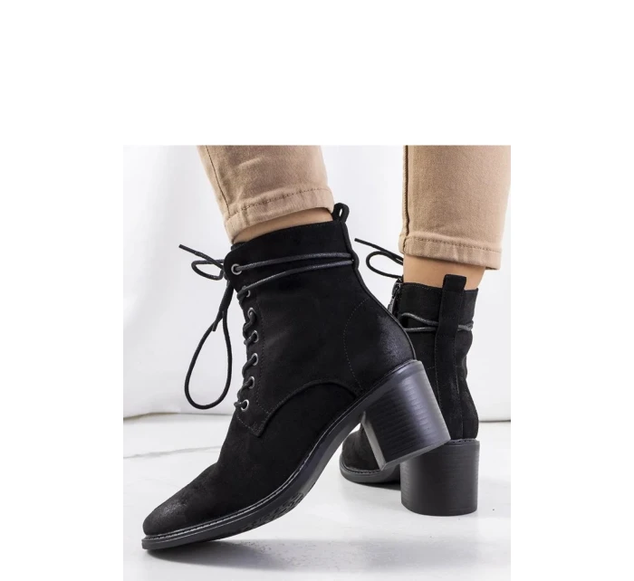 Topánky na podpätku model 204856 Solea