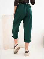 Kalhoty dámské z model 22403067 volné s vázáním zelené - K-Fashion Kalhoty dámské z model 22403067 volné s vázáním zelené - K-Fashion