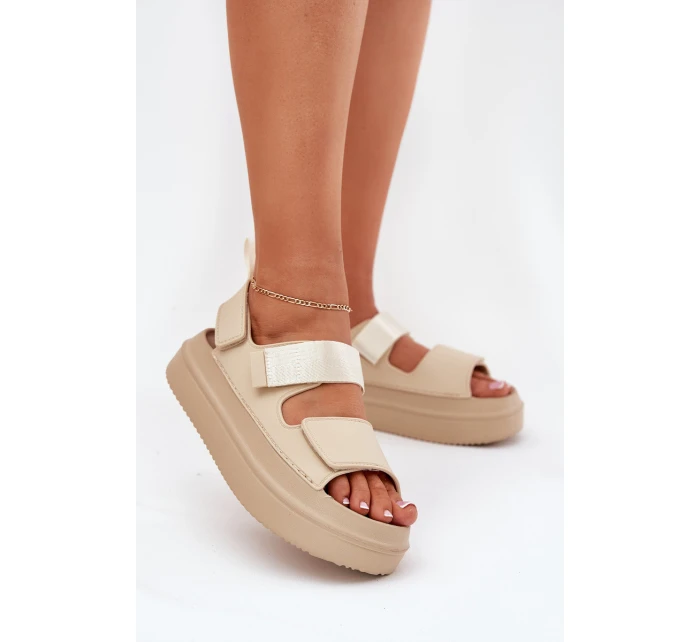 Dámské sandály na platformě se suchým zipem béžové model 21696233 - Boto