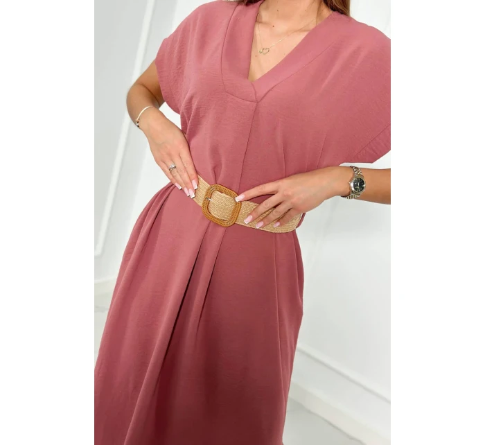 Šaty s ozdobným pásom tmavoružové