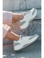 Dámske semišové tenisky na platforme Big Star HI-POLY SYSTEM - béžové Dámske semišové tenisky na platforme Big Star HI-POLY SYSTEM - béžové