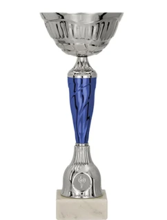 Strieborný a modrý kovový pohár