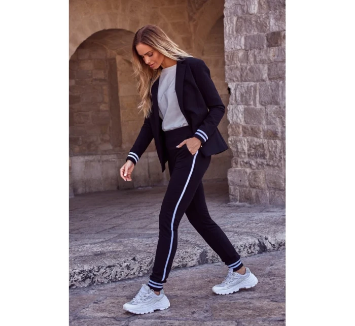 M460 Jogger nohavice s pruhovanými rebrovanými manžetami - čierne M460 Jogger nohavice s pruhovanými rebrovanými manžetami - čierne