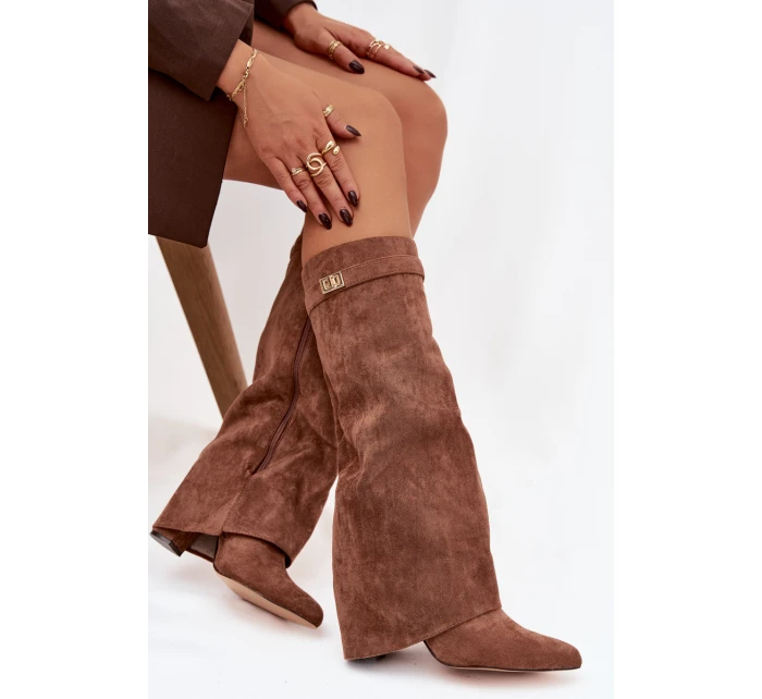 Kozačky Eko semišové podpatek sloupek na zip vyhřívané vytočená lýtka tmavě béžové Evyra Kozačky Eko semišové podpatek sloupek na zip vyhřívané vytočená lýtka tmavě béžové Evyra