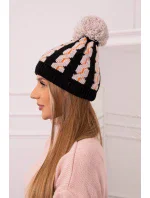 Dámská čepice s bambulí Rozalia model 18751655 - K-Fashion Dámská čepice s bambulí Rozalia model 18751655 - K-Fashion