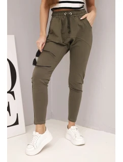 Dámské bavlněné cargo kalhoty s kapsami a řetízkem béžové