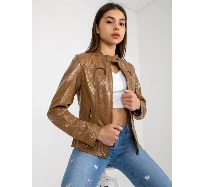 NM DE KR HX 3936 plášť.99P ťava NM DE KR HX 3936 plášť.99P ťava