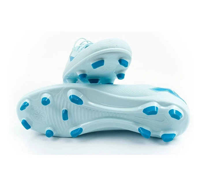 Boty Columbia III Mid WP M 44 model 22071888 - NIKE