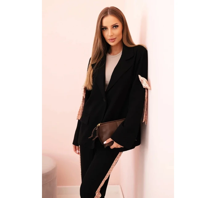 Dámska súprava z viskózy - sako s klopami a nohavice s lamelami čierne