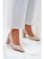 Dámske lakované lodičky Kilanne na širokom podpätku - béžové Dámske lakované lodičky Kilanne na širokom podpätku - béžové