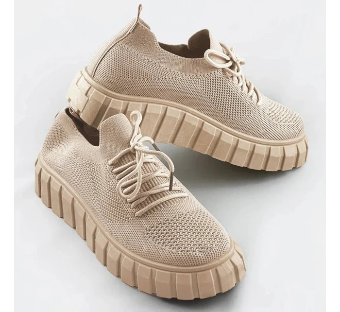 Béžové ažurové šněrovací boty model 17287307 Béžové ažurové šněrovací boty model 17287307