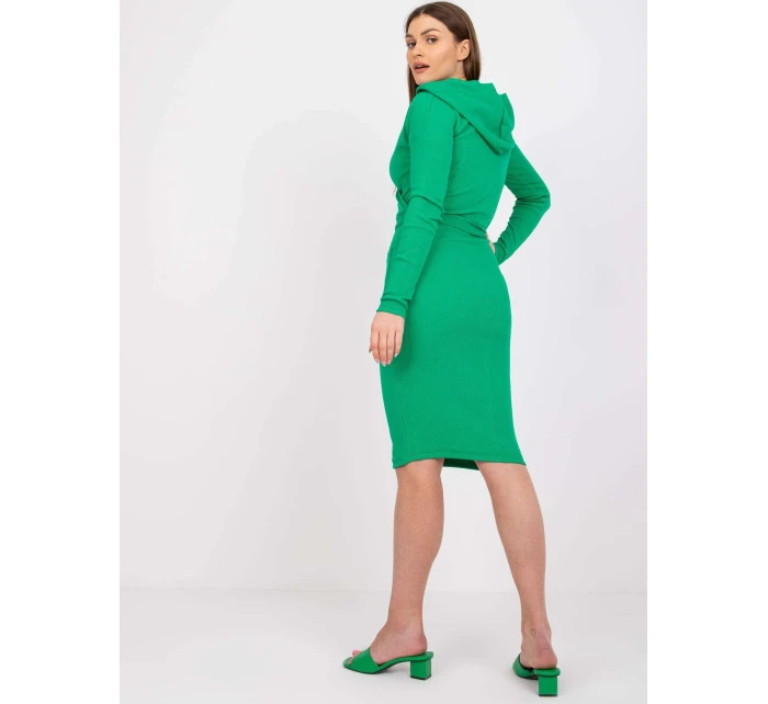 Šaty EM SK model 17189531 zelená - FPrice Šaty EM SK model 17189531 zelená - FPrice