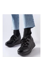 Topánky na klinovom podpätku model 206574 Solea Topánky na klinovom podpätku model 206574 Solea