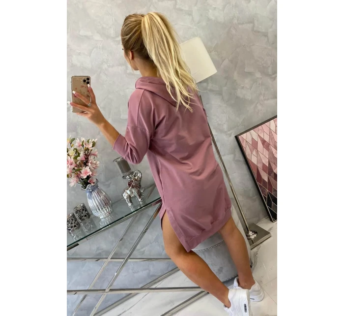 Šaty s kapucí a delšími zády tmavě růžové Šaty s kapucí a delšími zády tmavě růžové