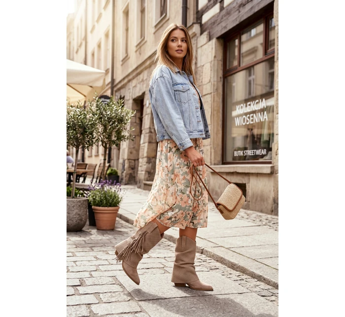 Kovbojky s třásněmi na klínu Béžové Pireya