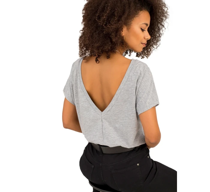 Šedé tričko se zadním výstřihem Šedé tričko se zadním výstřihem