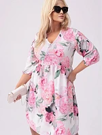 Letné kvetinové šaty ecru-ružovej farby (8276)
