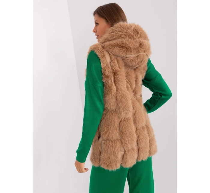 Vesta AT KZ 2379.96P ťava