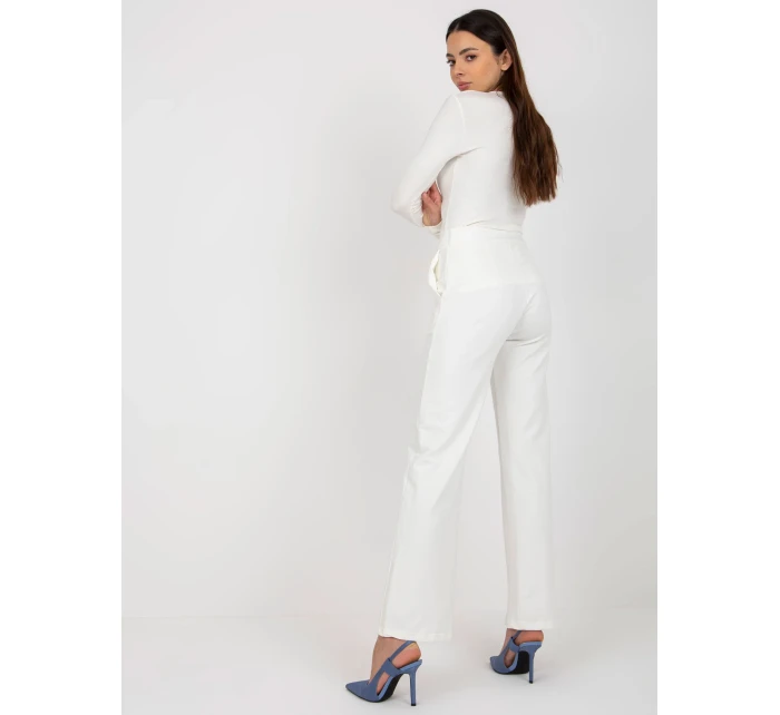 Spodnie EM SP model 21175294 ecru - FPrice