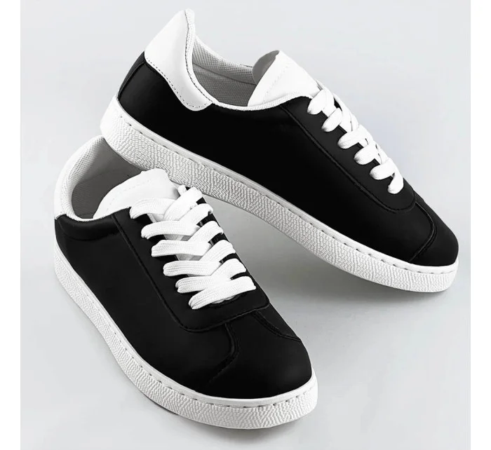 Čierno-biele šnurovacie dámske sneakersy (BF-025)