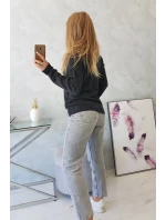 Svetr s výstřihem do V grafitové barvy Svetr s výstřihem do V grafitové barvy