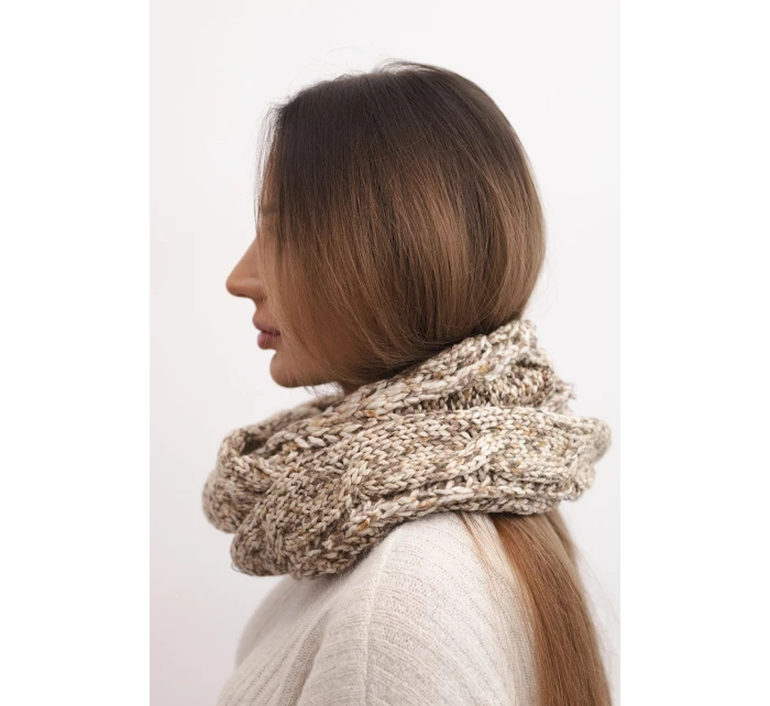 Dámsky vlnený vlnený šál na zimu KN24 tmavo béžový Dámsky vlnený vlnený šál na zimu KN24 tmavo béžový