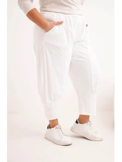 Dámske plus veľkosť nohavice s nízkym sedom a elastickým pásom biela